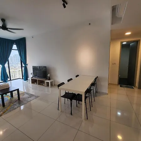 Beacon Executive Suite - Skypool Penang View George Town Exterior photo