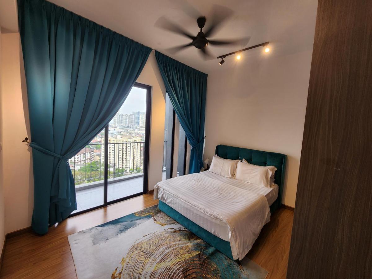 Beacon Executive - Skypool Penang View Apartment *