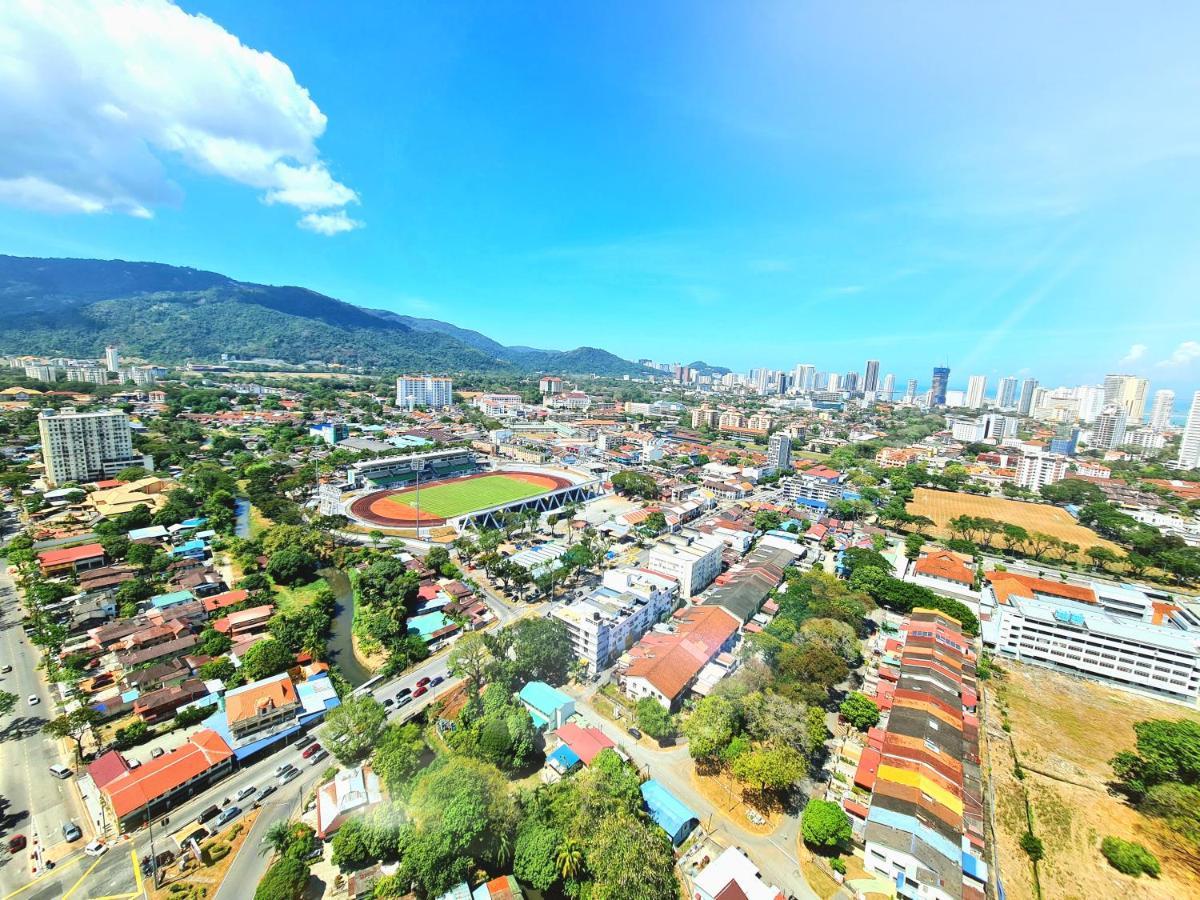 Beacon Executive - Skypool Penang View