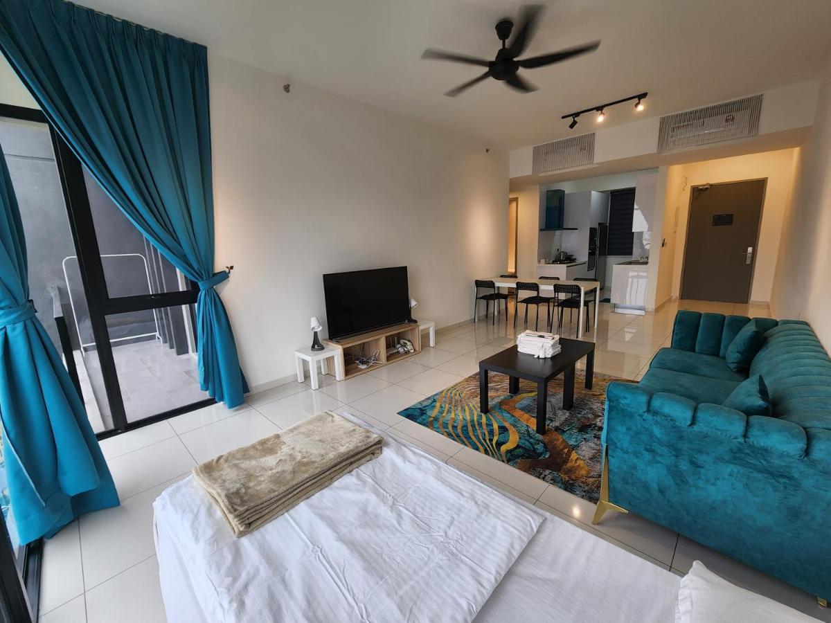 Beacon Executive - Skypool Penang View Apartment