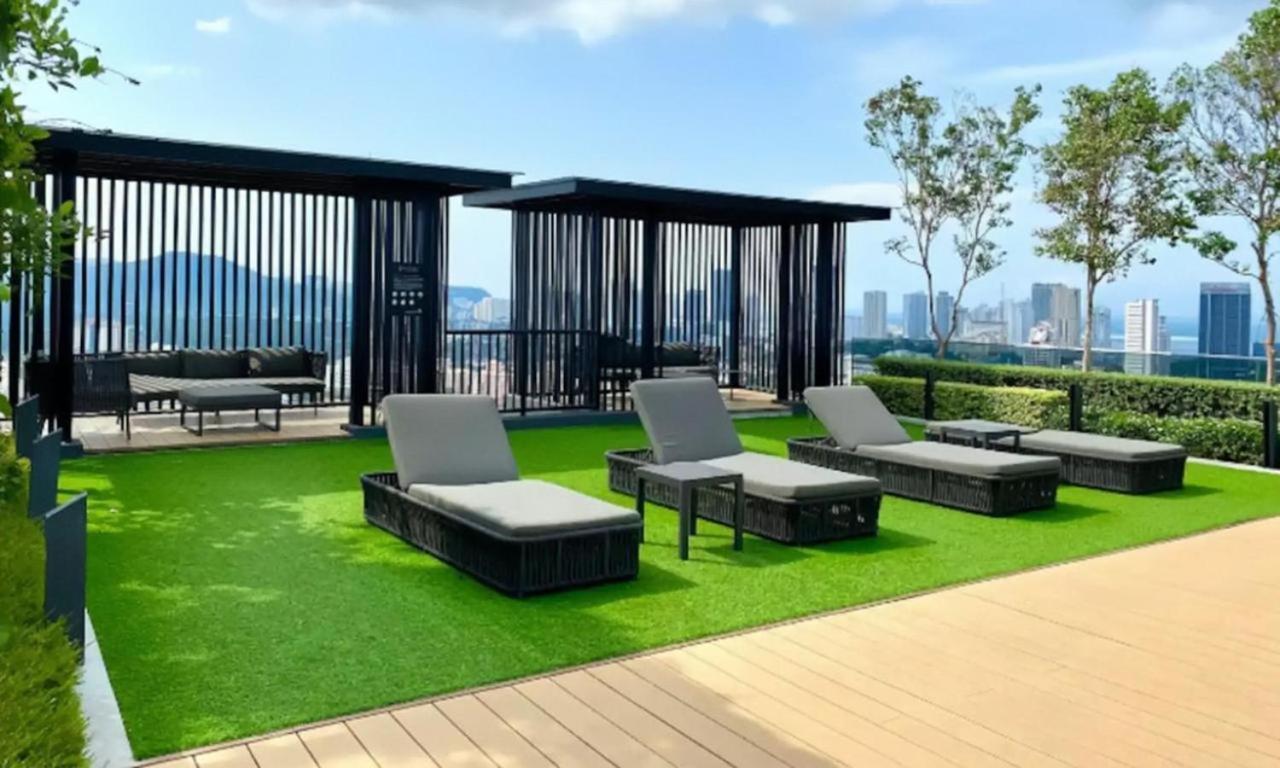 Beacon Executive - Skypool Penang View Apartment *