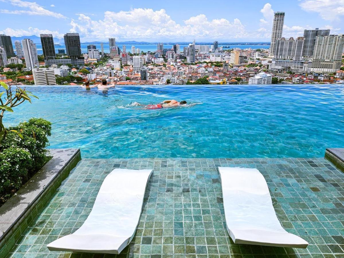 Beacon Executive - Skypool Penang View Apartment