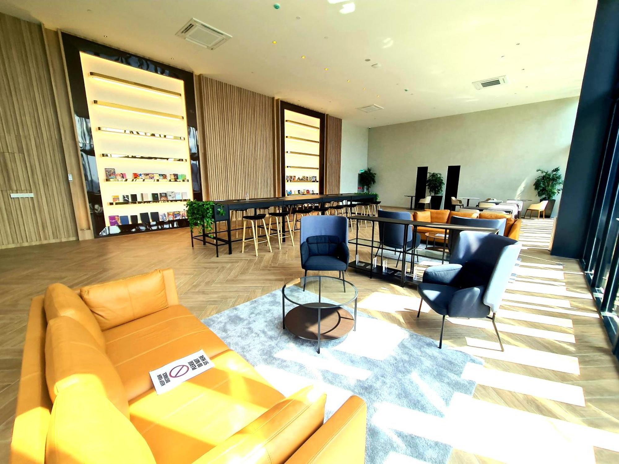 Beacon Executive - Skypool Penang View